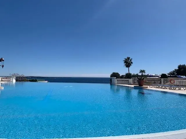 Cannes Appartement 4 Pers Vue Mer Wi Fi Climatisation Piscine